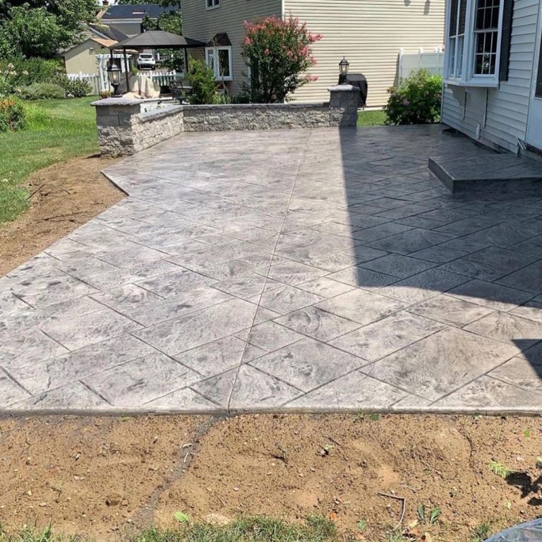 19 Stamped Concrete Patio Ideas to Transform Your Outdoor Space ...