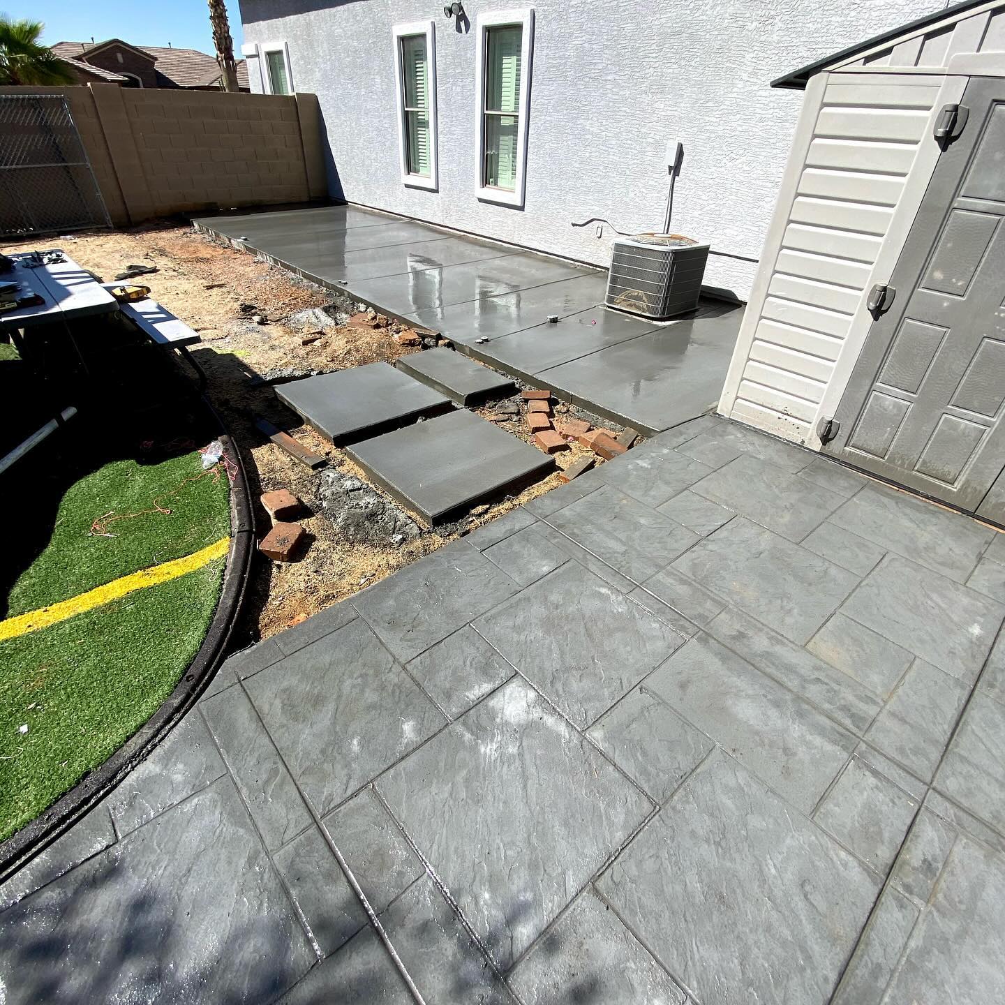 19 Stamped Concrete Patio Ideas to Transform Your Outdoor Space ...